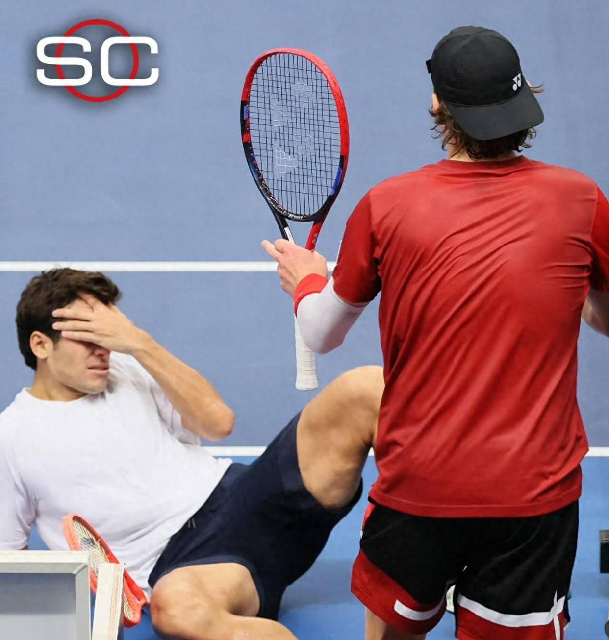 东契奇焦点对战,费德勒与90激战RNG分钟,爆冷胜负难料! 东契奇焦点对战,费德勒与90激战RNG分钟,爆冷胜负难料!