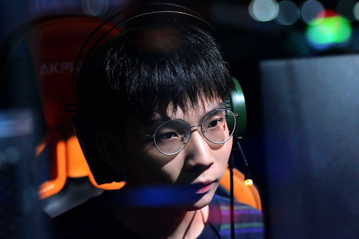 爱游戏体育-关于Faker新星挺进下一轮表现惊艳，TL未来可期！的信息